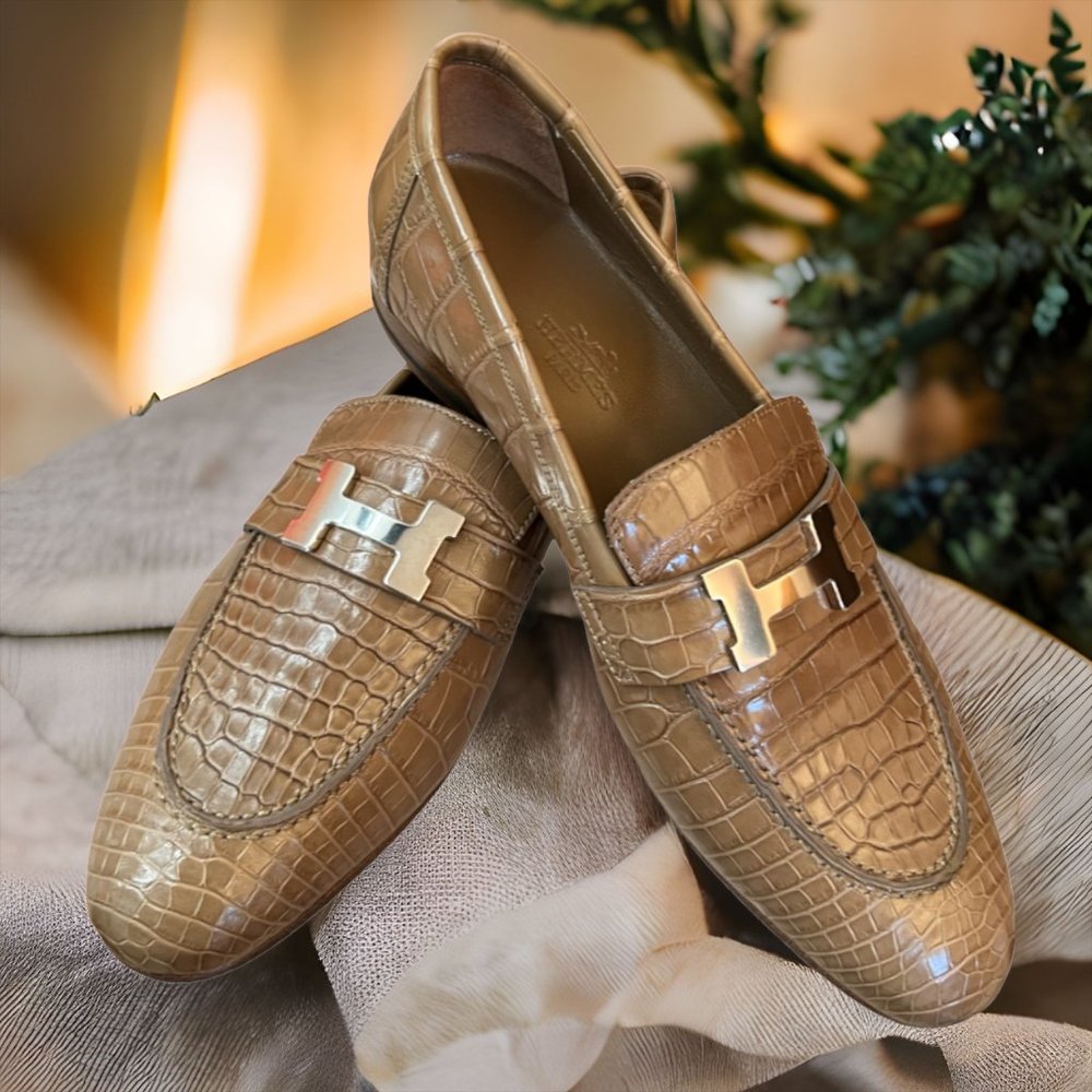 Hermes Shiny Taupe Niloticus Crocodile Signature H Paris Loafer EU size 37 Shoe - Picture 2 of 10